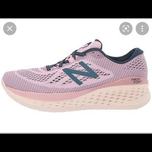 New Balance Fresh Foam More V1